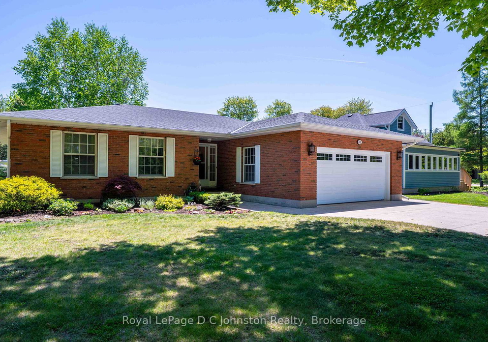 86-breadalbane-street-saugeen-shores-ontario-x13240290