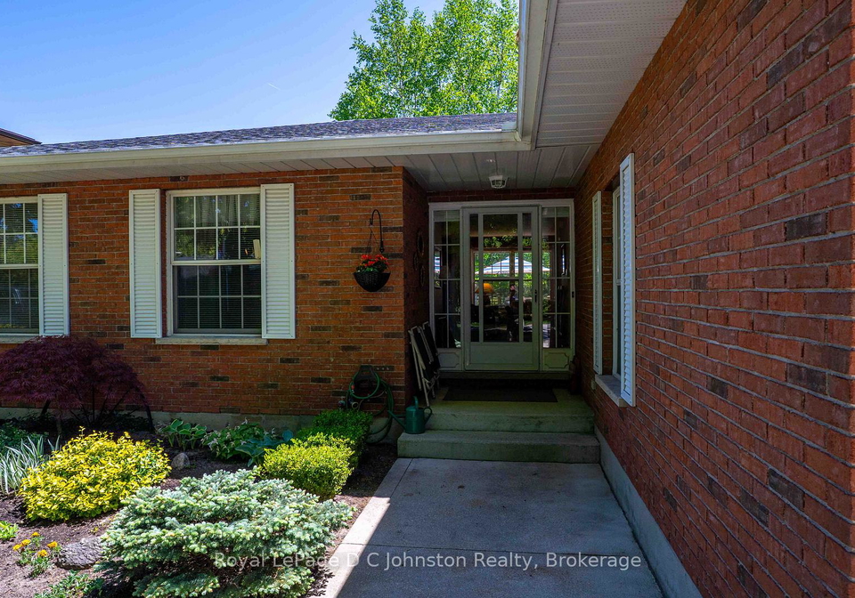 86-breadalbane-street-saugeen-shores-ontario-x13240290
