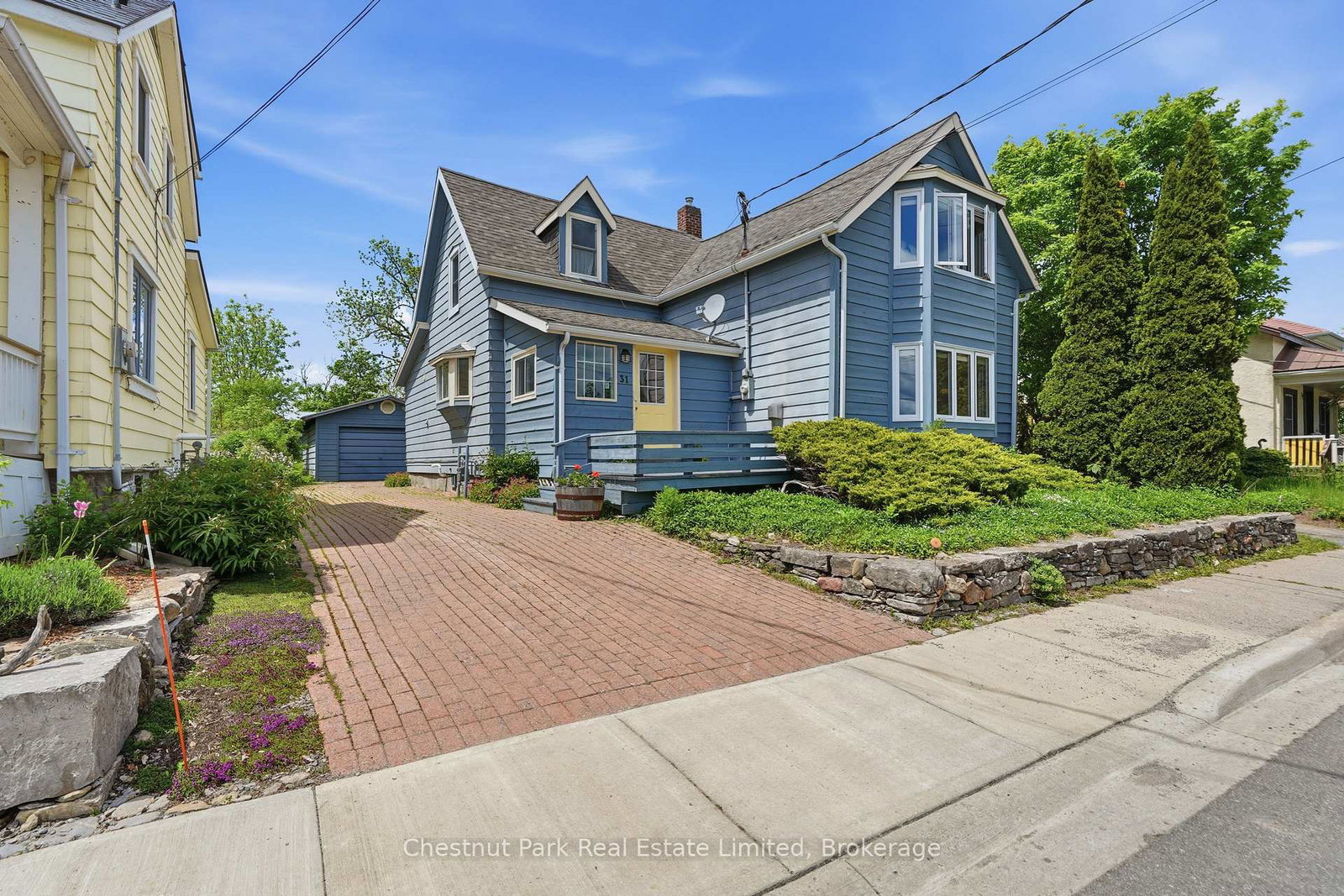 31-hill-street-prince-edward-county-ontario-x13240314