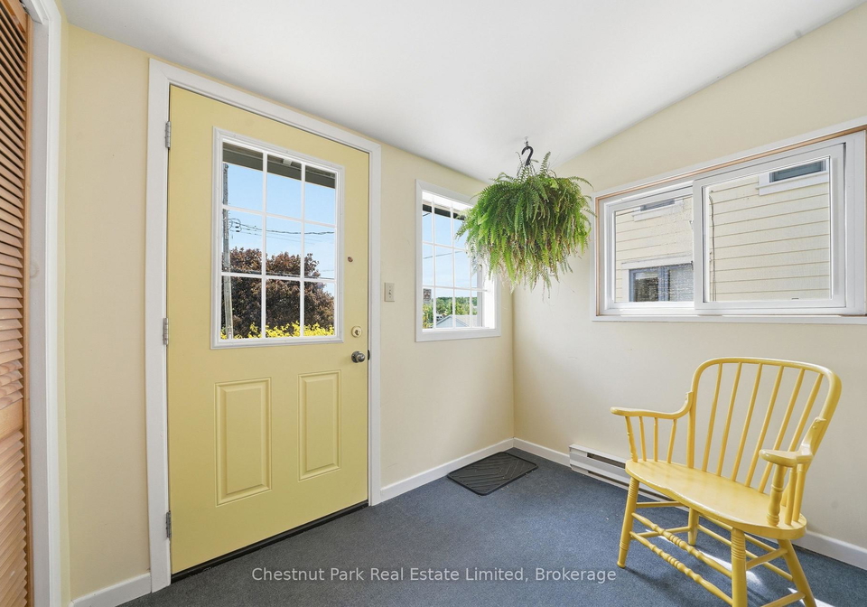 31-hill-street-prince-edward-county-ontario-x13240314