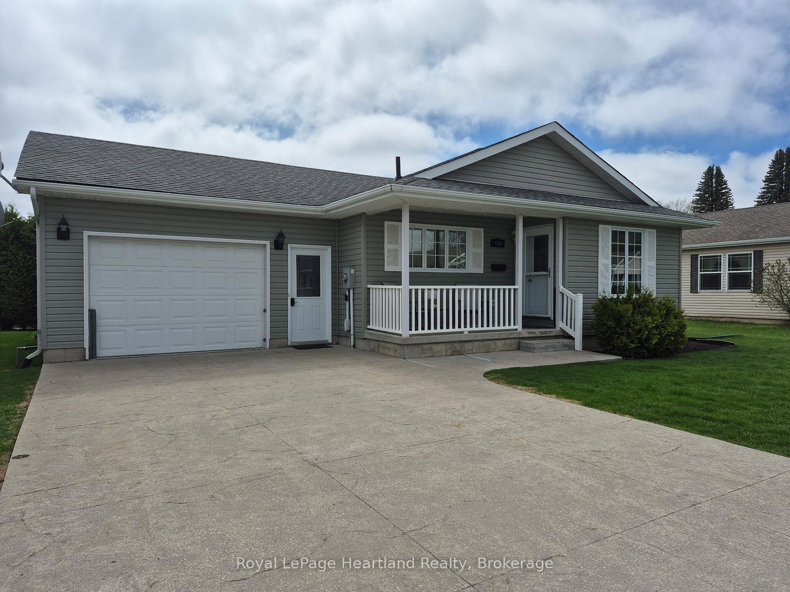 459-richard-crescent-strathroy-caradoc-ontario-x13240376