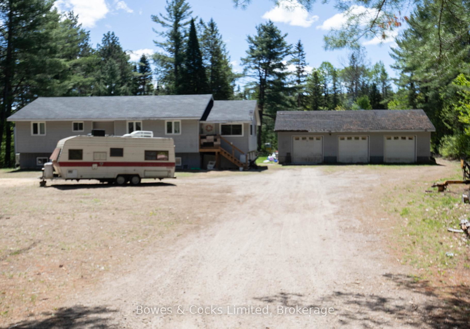 122-buck-hill-road-hastings-highlands-ontario-x13240382