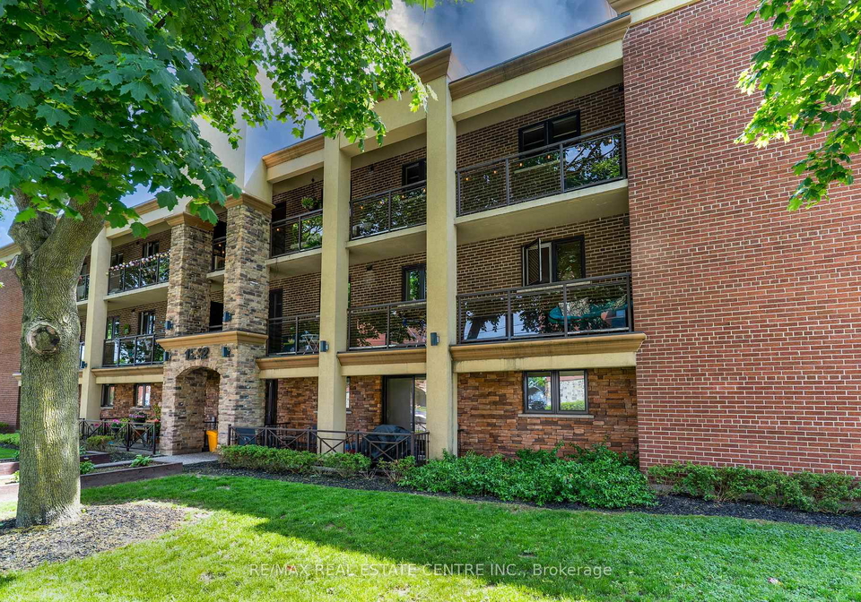 1212-fennell-avenue-e-hamilton-ontario-x13240384
