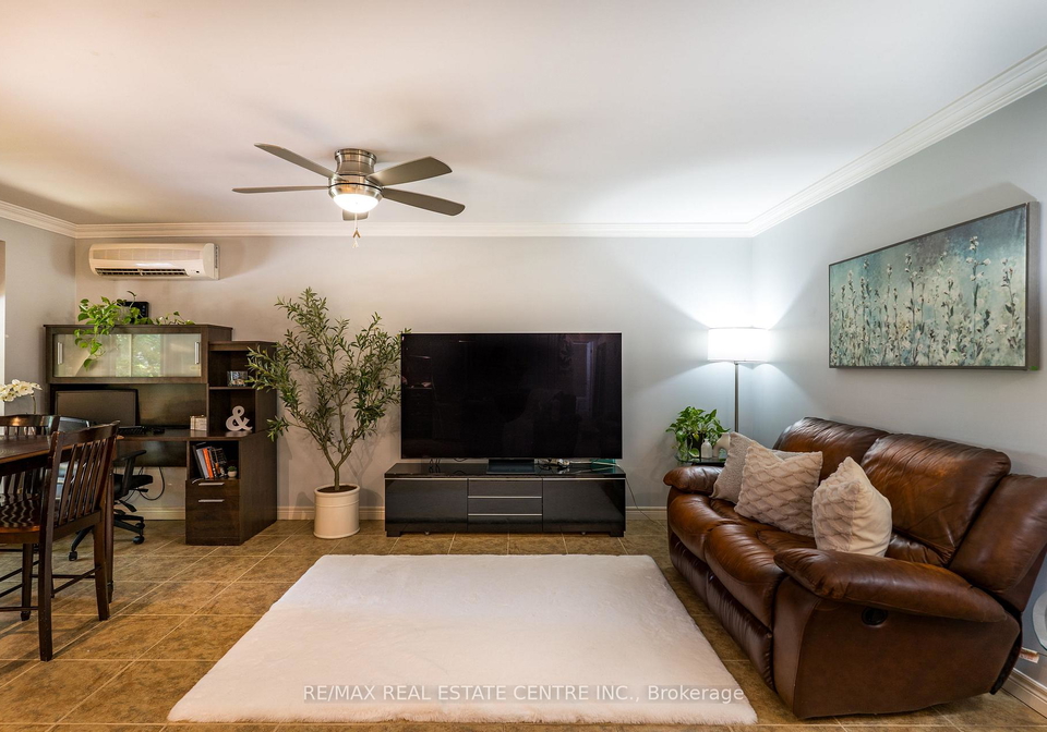 1212-fennell-avenue-e-hamilton-ontario-x13240384