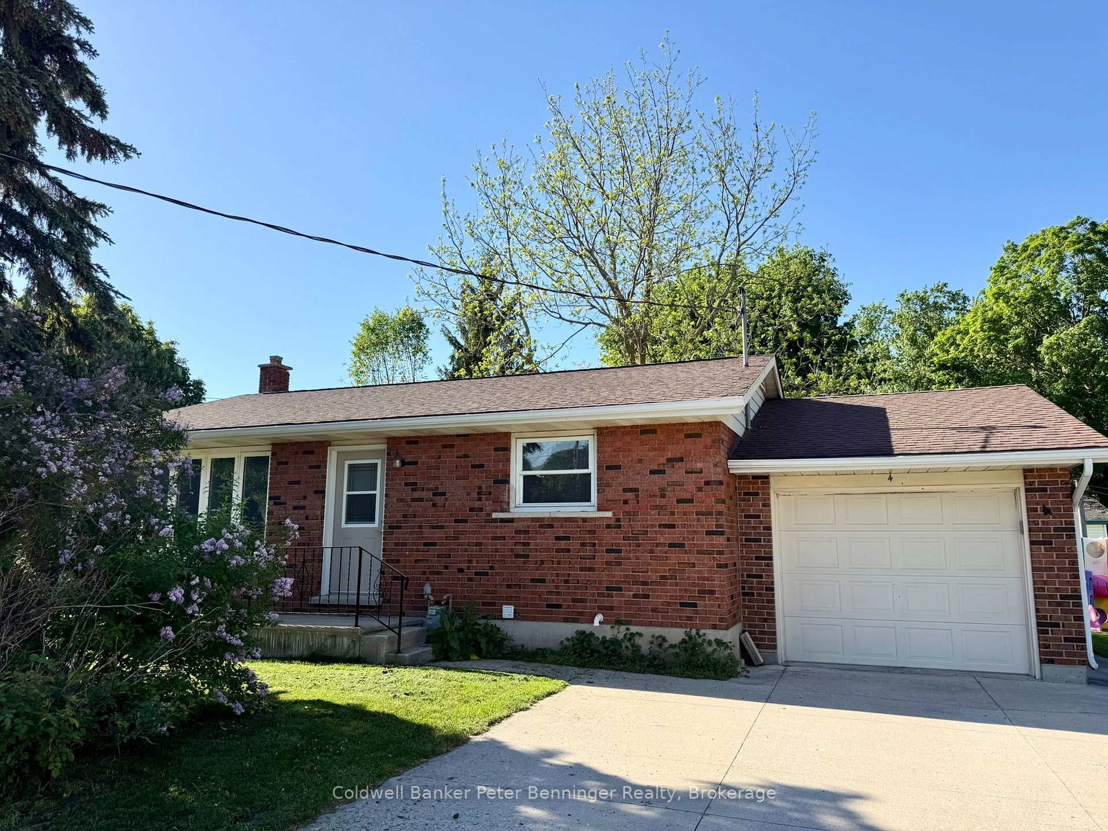 4-huron-street-brockton-ontario-x13240400
