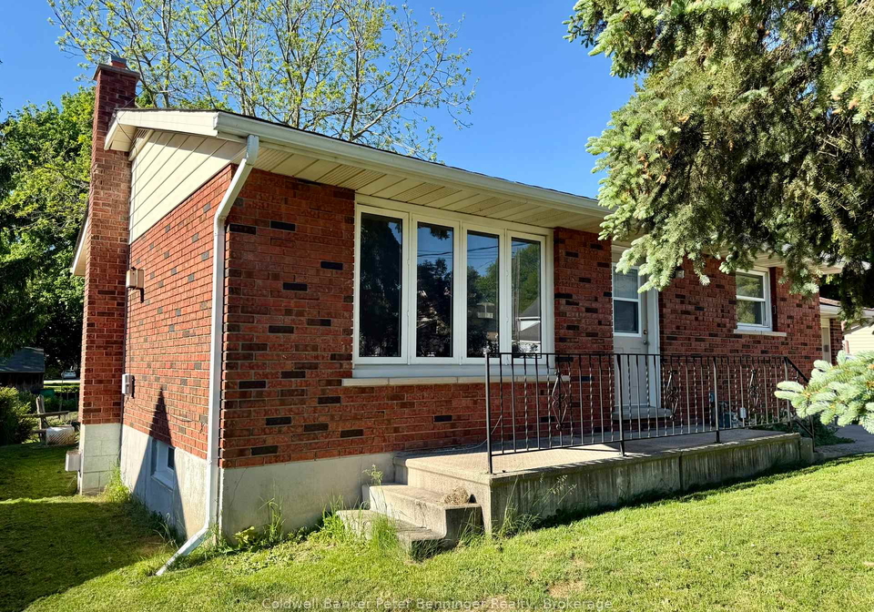 4-huron-street-brockton-ontario-x13240400
