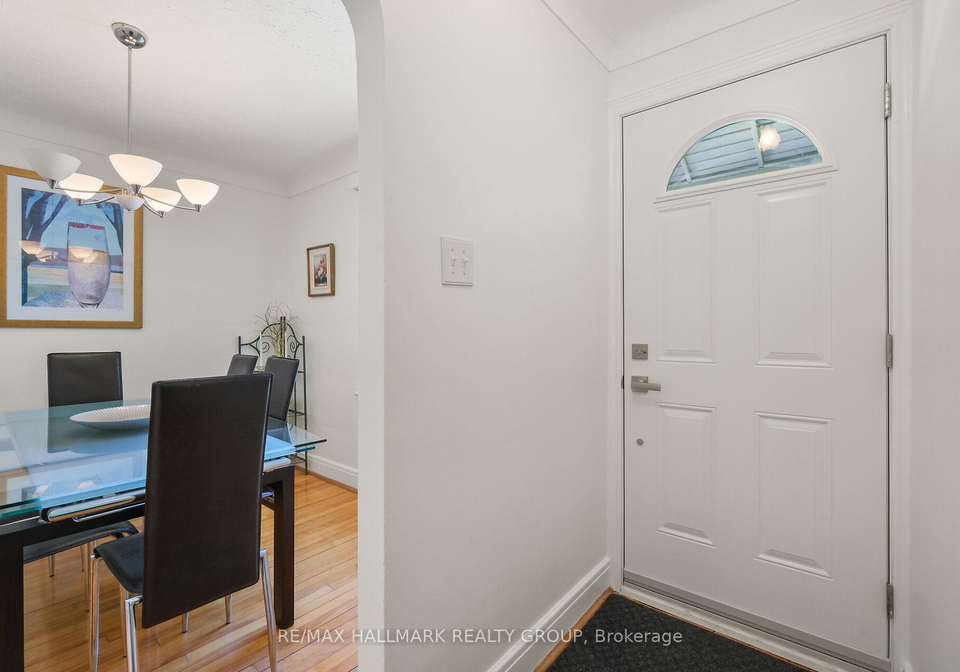 20-fern-avenue-ottawa-ontario-x13240452