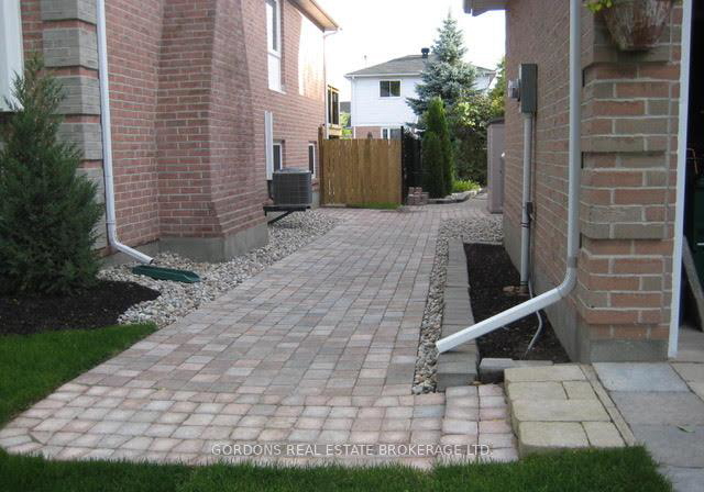 1-buckingham-court-kingston-ontario-x13240458
