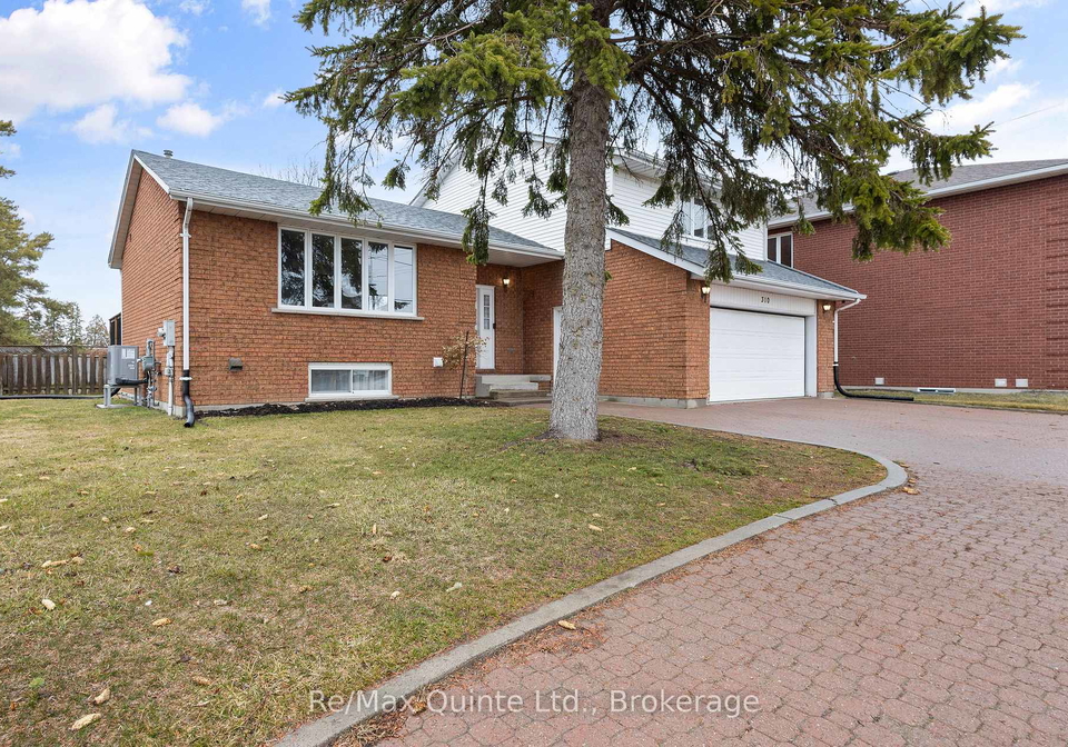 310-bridge-street-w-belleville-ontario-x13240600
