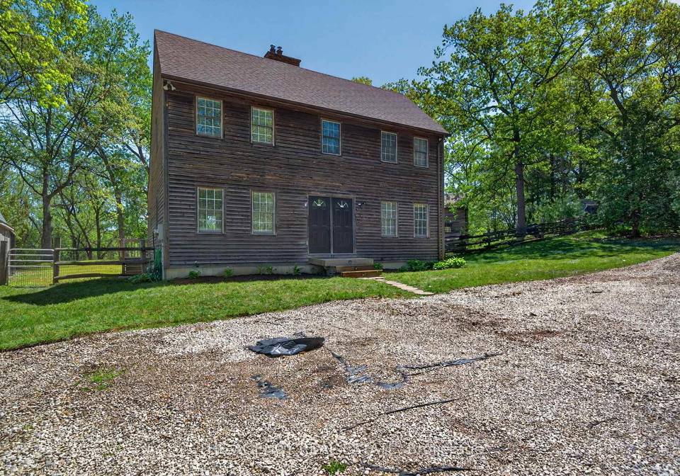 7904-katharine-crescent-lambton-shores-ontario-x13240634