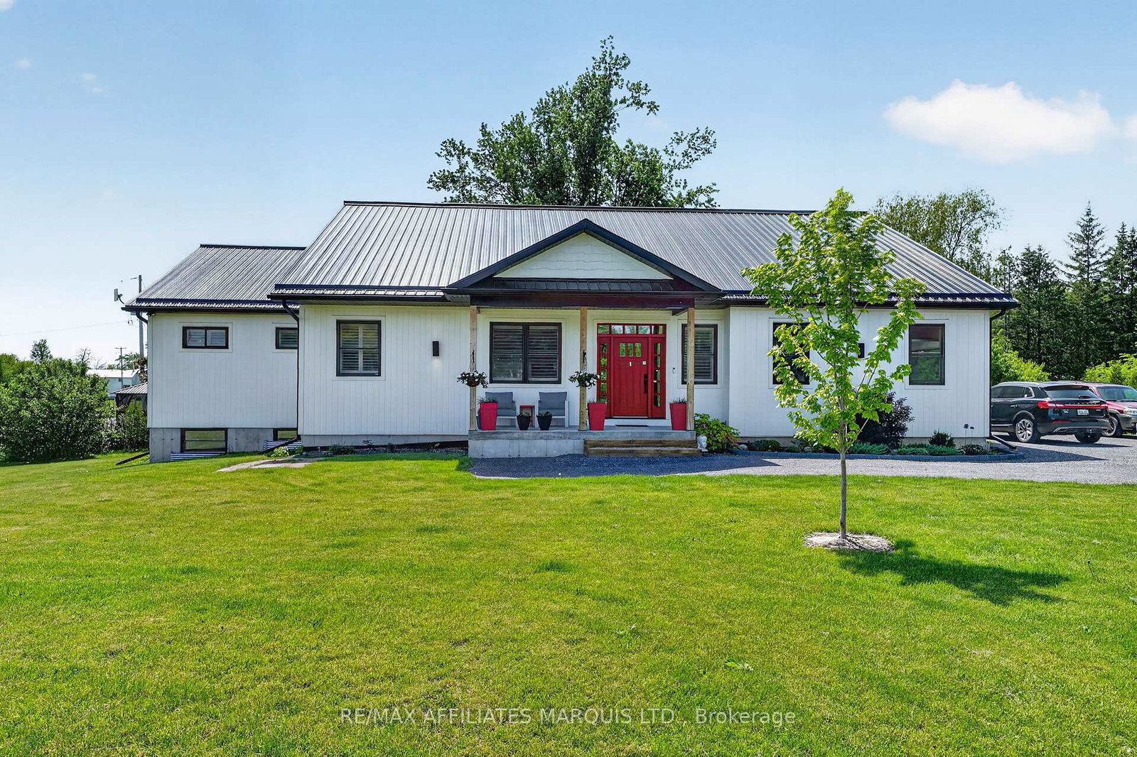 4996-rosebush-drive-south-glengarry-ontario-x13240860
