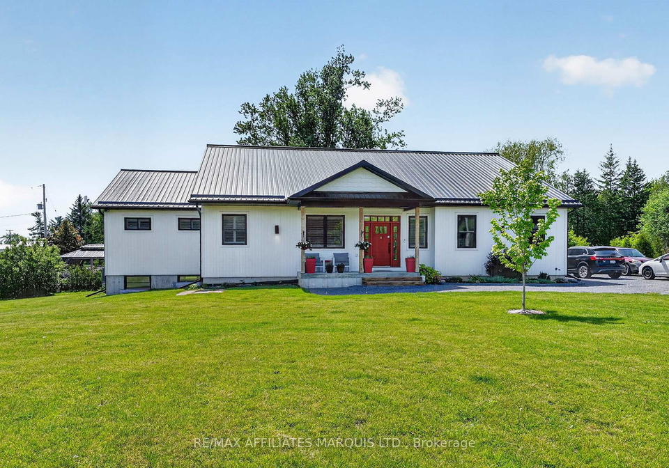 4996-rosebush-drive-south-glengarry-ontario-x13240860