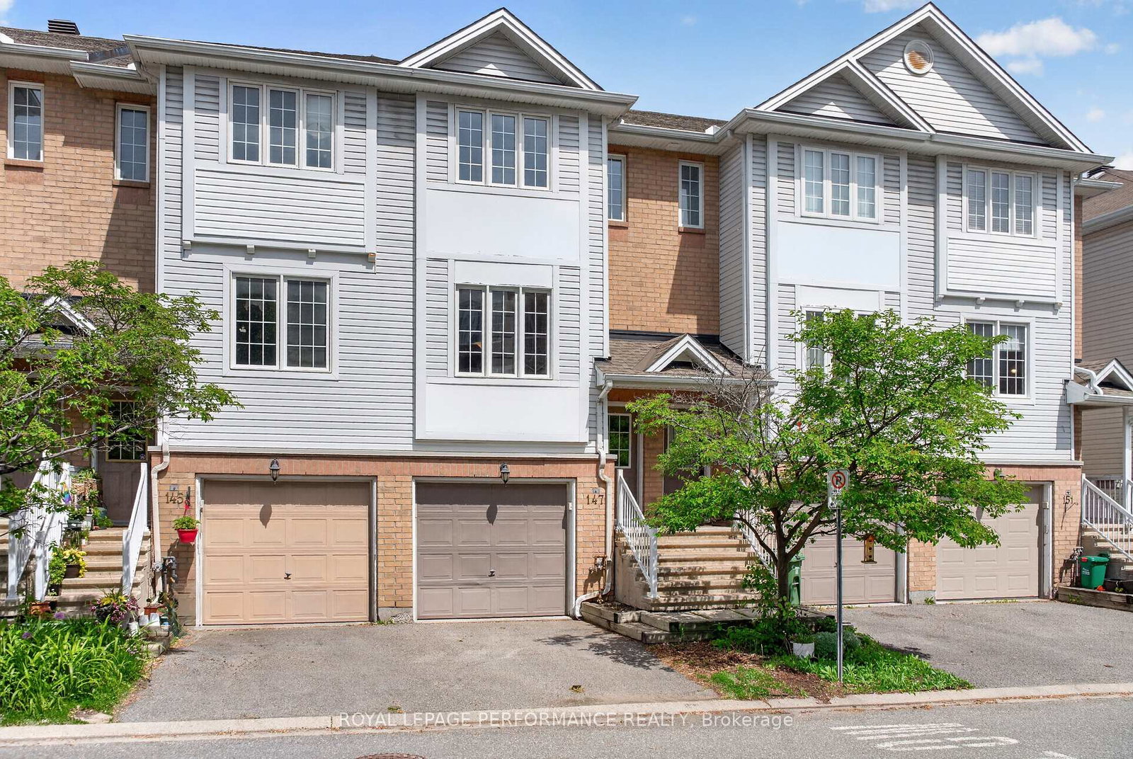147-fordham-private-ottawa-ontario-x13240954