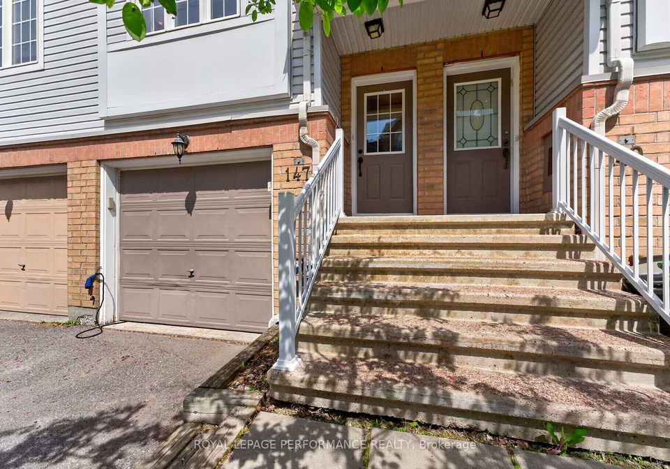 147-fordham-private-ottawa-ontario-x13240954