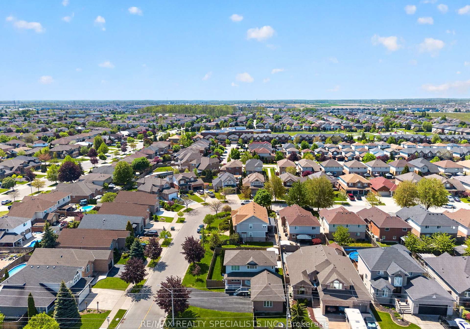 19-sidney-crescent-hamilton-ontario-x13240962