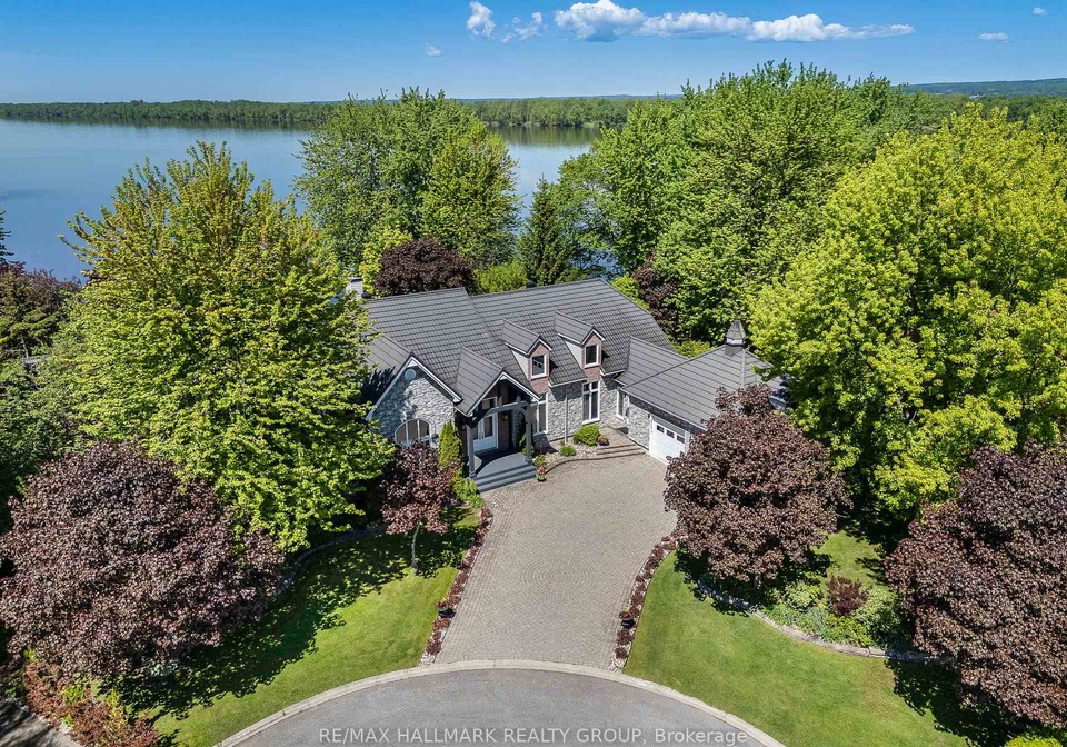 2584-woods-street-clarence-rockland-ontario-x13241088