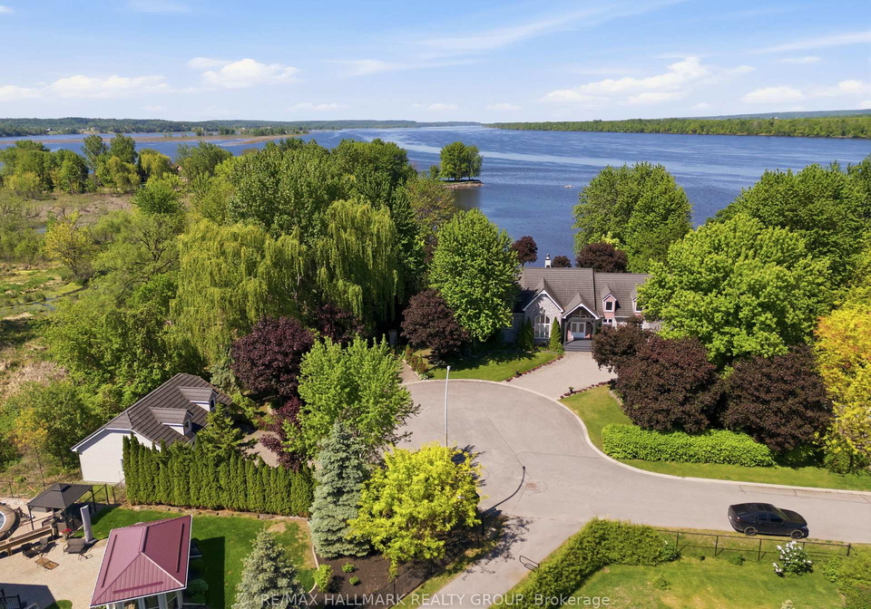 2584-woods-street-clarence-rockland-ontario-x13241088