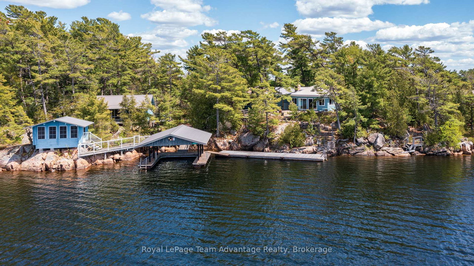 1-a906-island-the-archipelago-ontario-x13241100