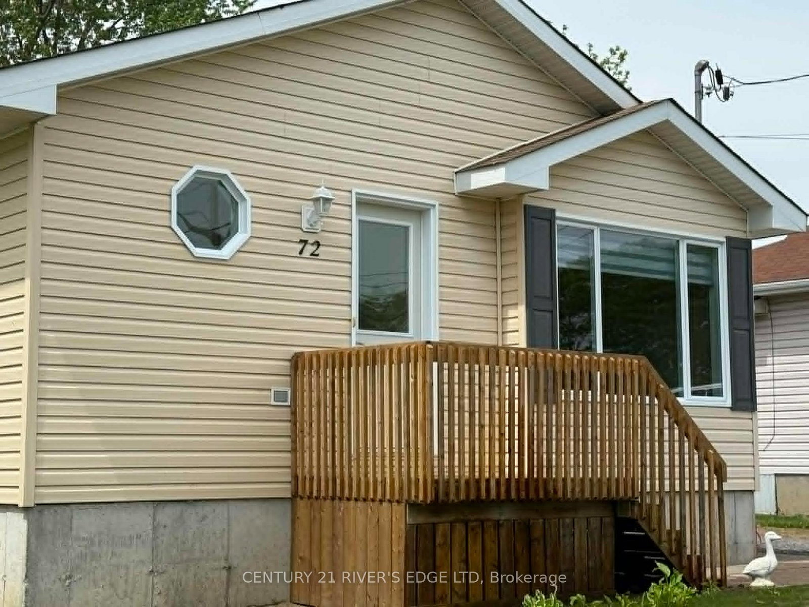 72-st-lawrence-street-south-dundas-ontario-x13241130