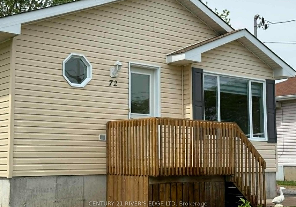 72-st-lawrence-street-south-dundas-ontario-x13241130