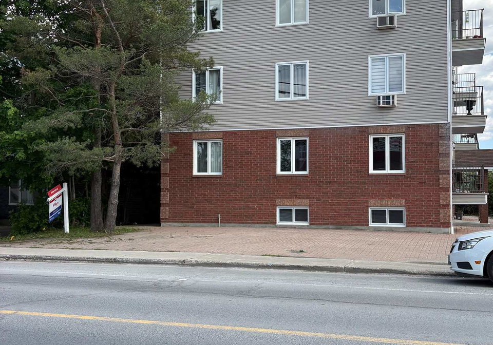 902-notre-dame-street-russell-ontario-x13241138