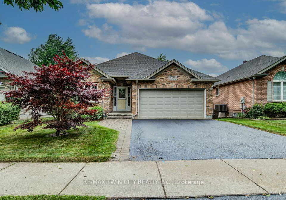 670-salzburg-drive-waterloo-ontario-x13241212