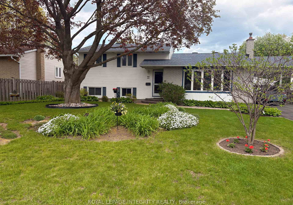 30-biscayne-crescent-ottawa-ontario-x13241268