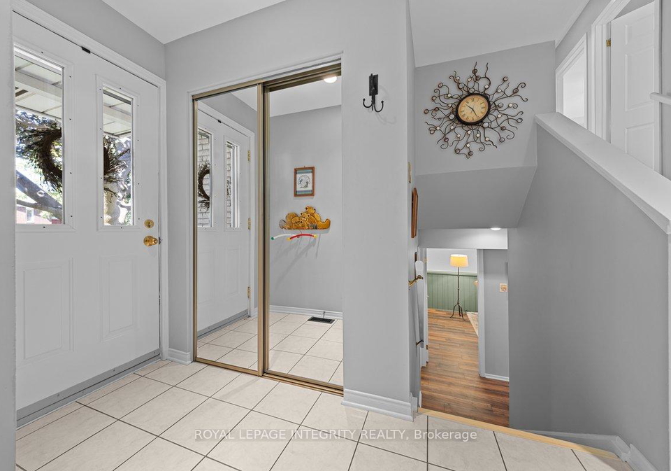 30-biscayne-crescent-ottawa-ontario-x13241268