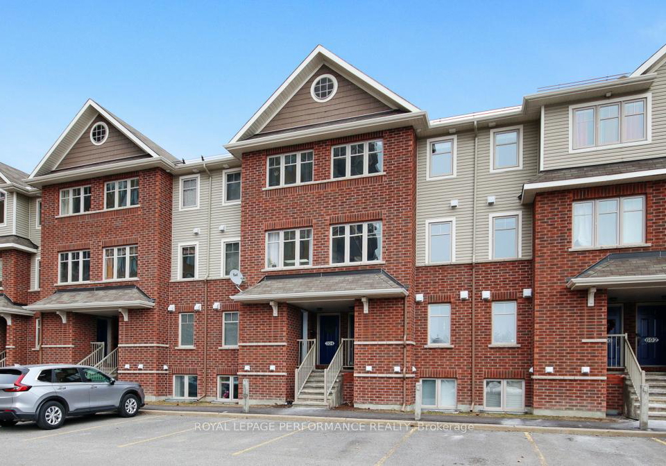 700-reardon-private-ottawa-ontario-x13241290