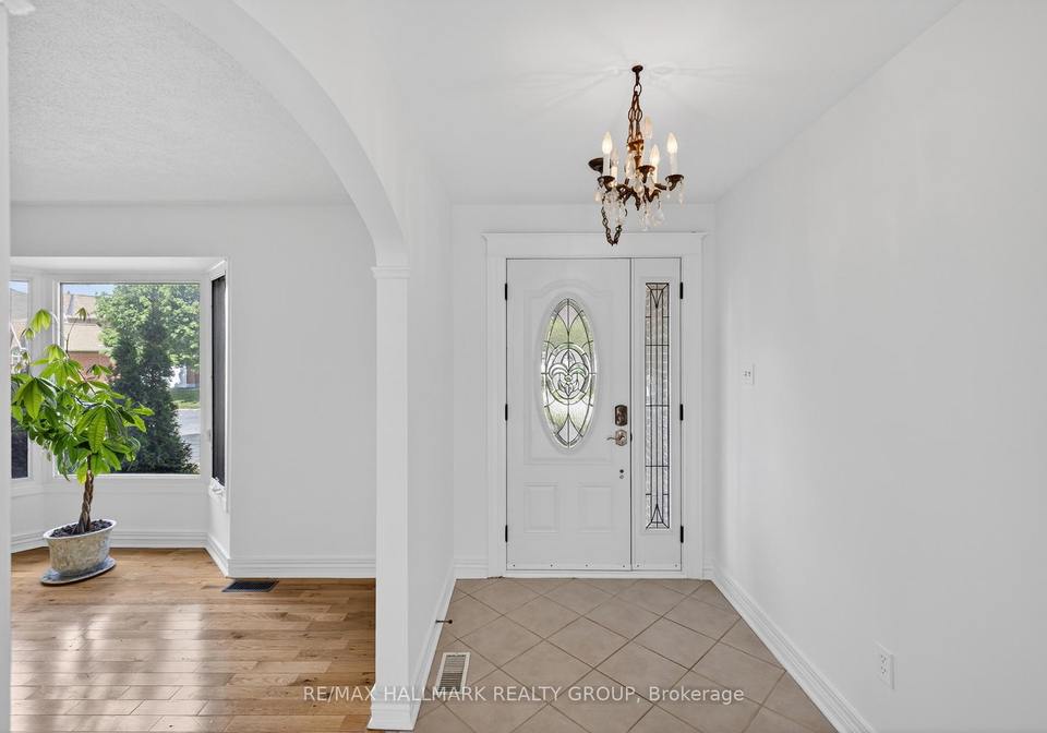 6202-ravine-way-ottawa-ontario-x13241342