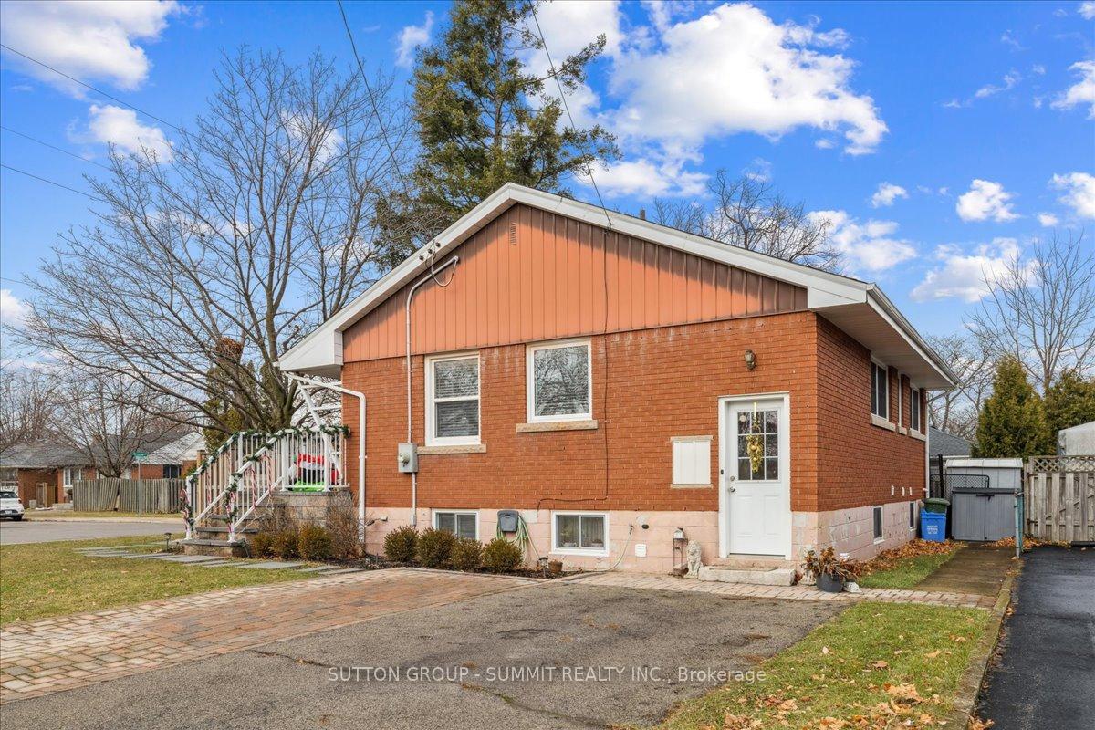 9-grenadier-drive-hamilton-ontario-x13241354