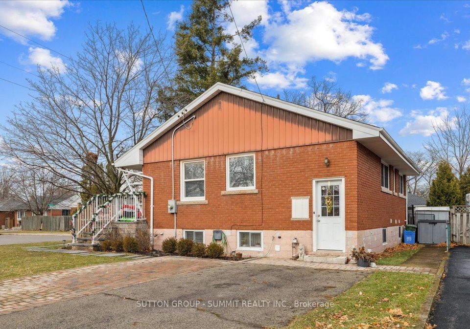 9-grenadier-drive-hamilton-ontario-x13241354