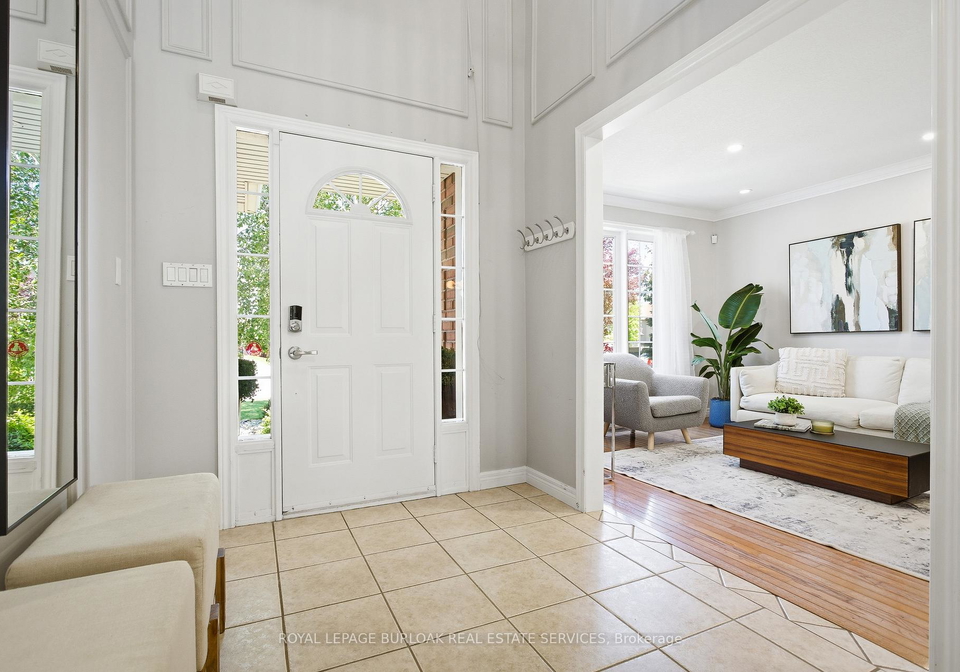 36-wiltshire-place-hamilton-ontario-x13241388
