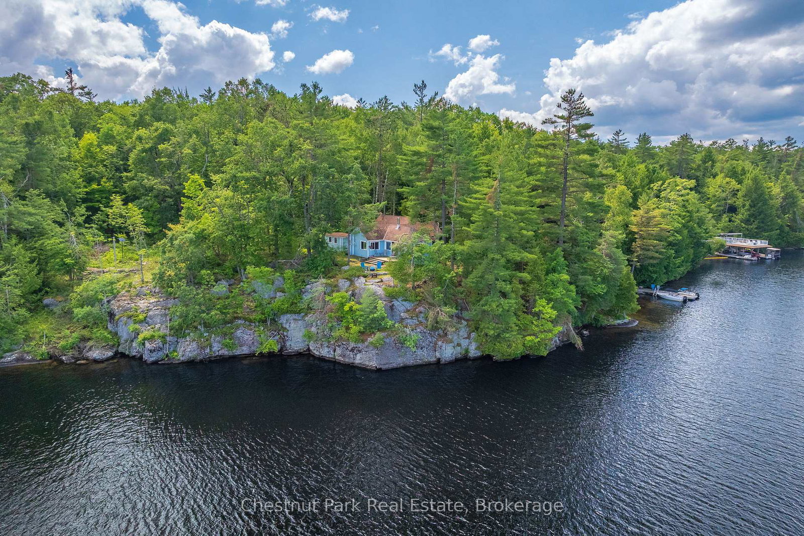 26-taylor-island-26lm-gravenhurst-ontario-x13241428