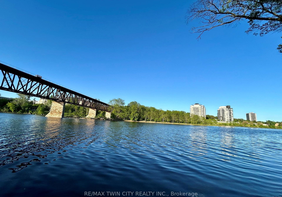 170-water-street-n-cambridge-ontario-x13241542