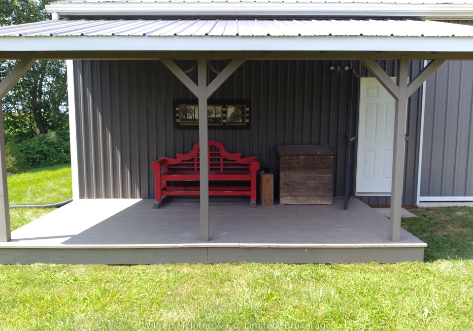 41-lucknow-l-line-ashfield-colborne-wawanosh-ontario-x13241568