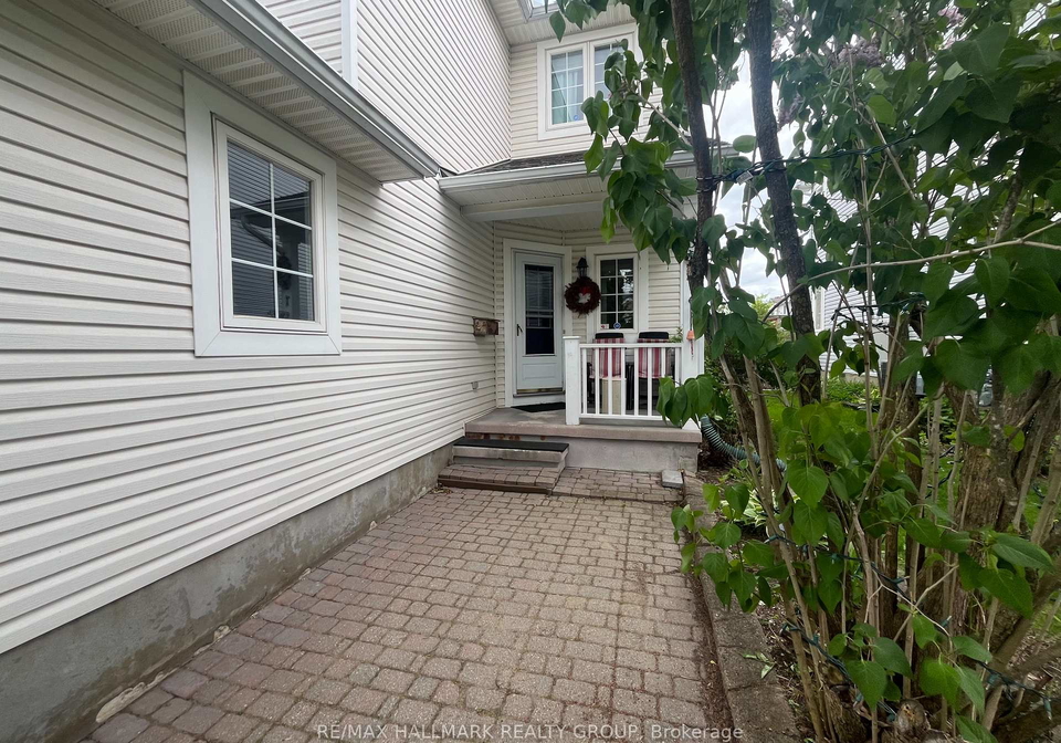 827-como-crescent-ottawa-ontario-x13241680