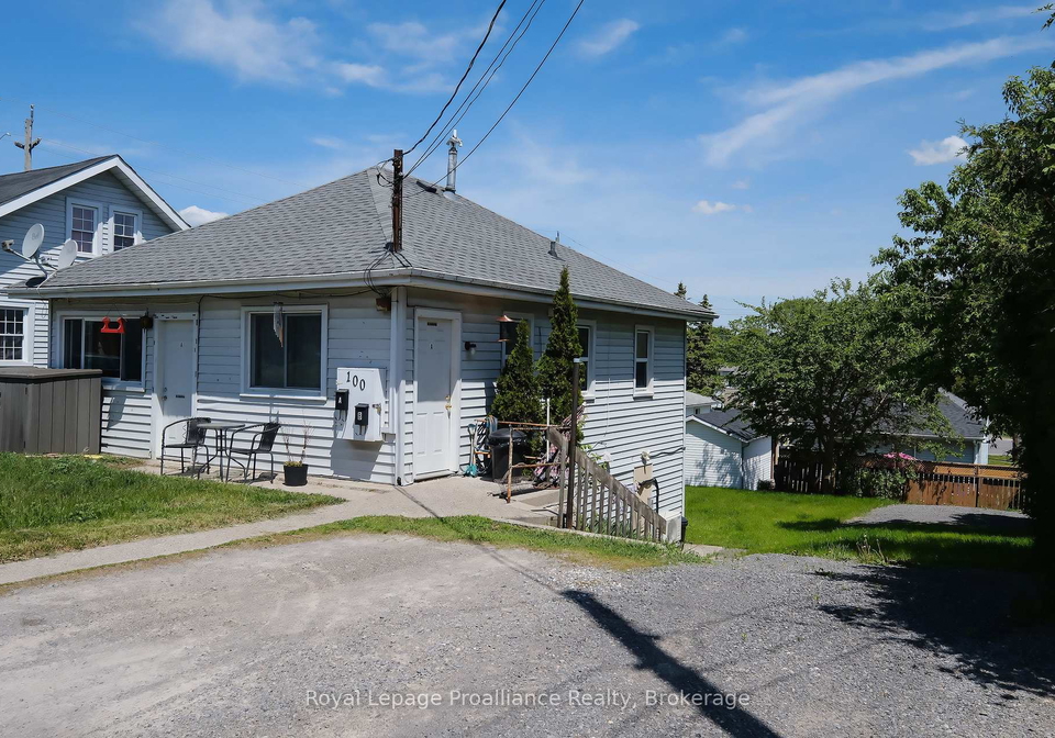 100-crown-street-quinte-west-ontario-x13241882