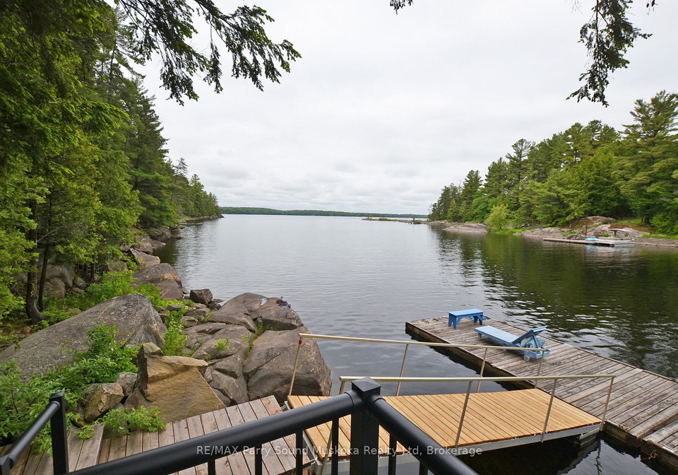 77-amorak-trail-whitestone-ontario-x13241890