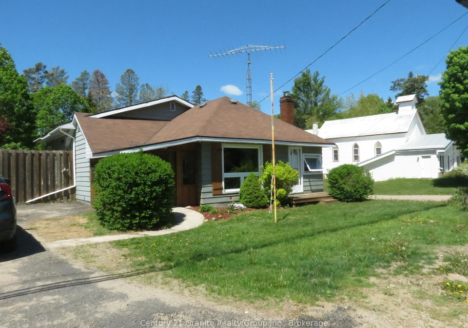 2315-loop-road-highlands-east-ontario-x13241928