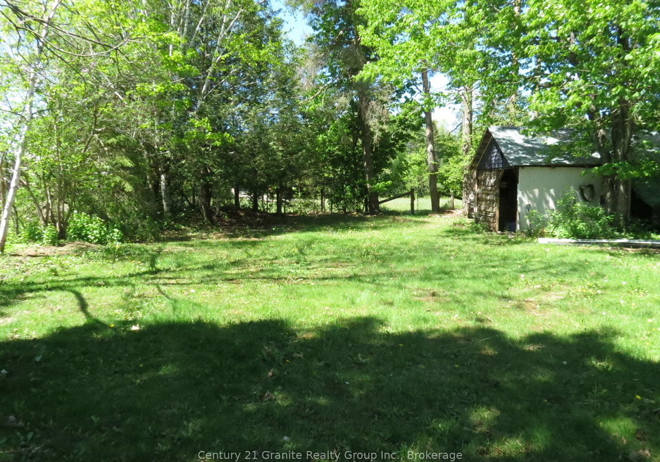 2315-loop-road-highlands-east-ontario-x13241928