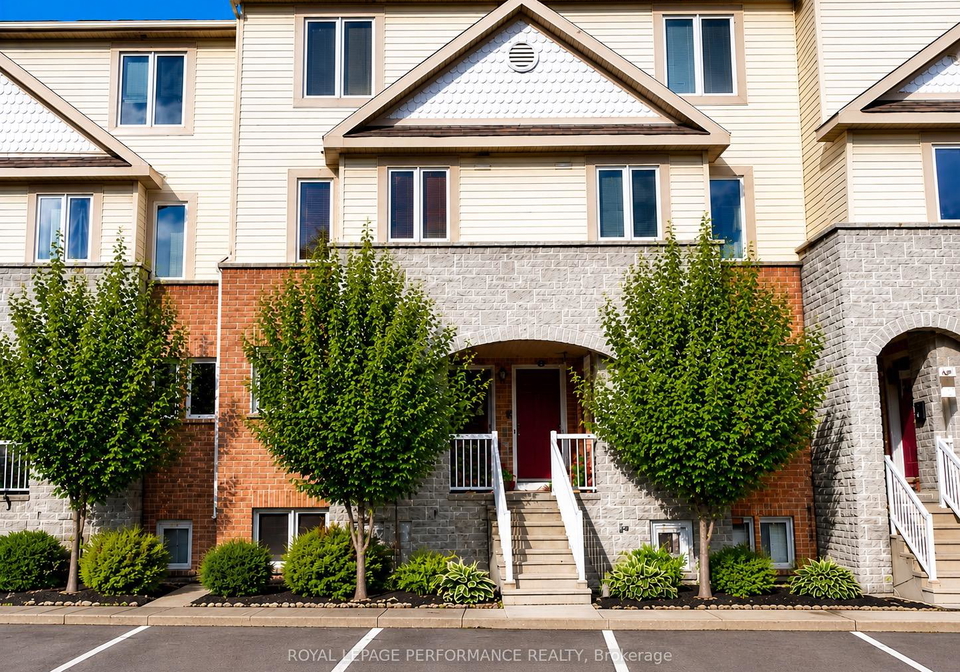 59-strathaven-private-ottawa-ontario-x13241998