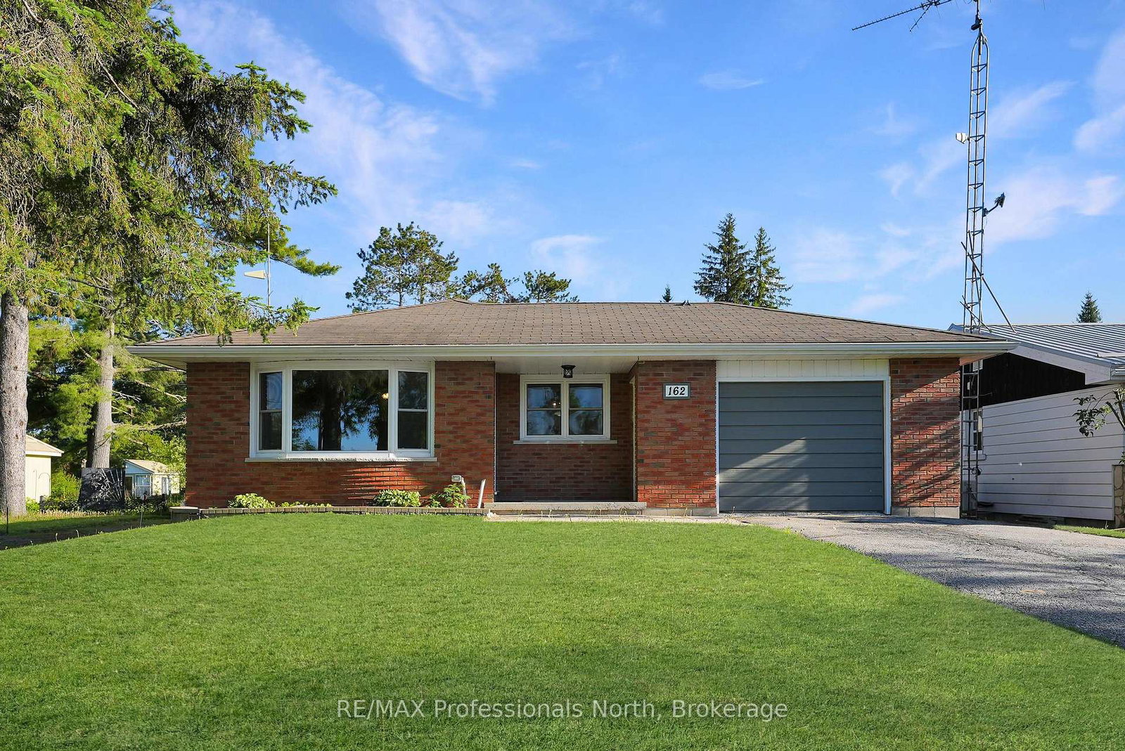 162-hillside-drive-kawartha-lakes-ontario-x13242014