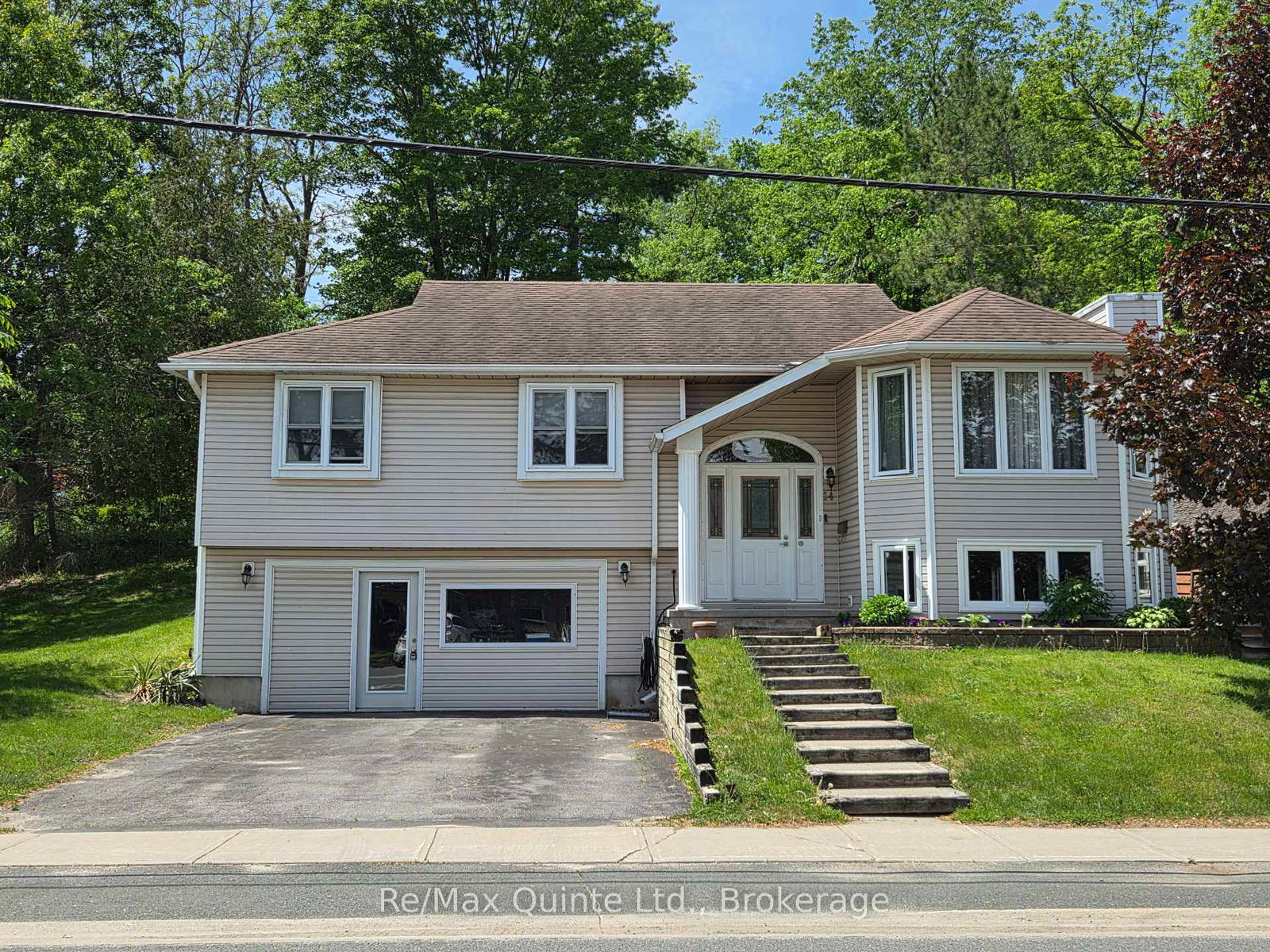 14-mccamon-avenue-tweed-ontario-x13242098