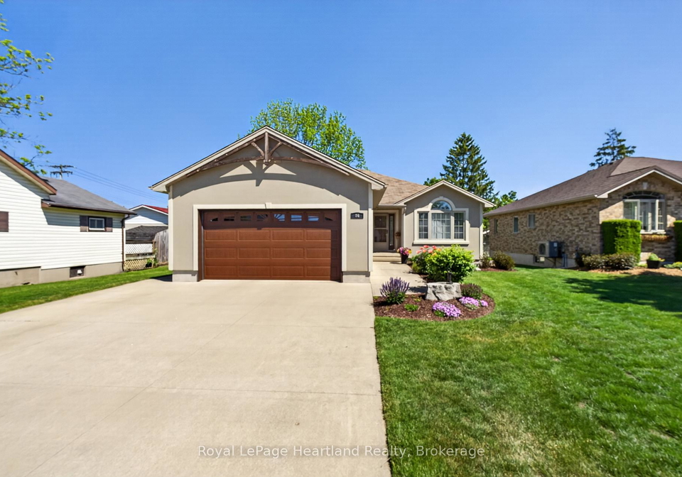 86-huron-street-w-south-huron-ontario-x13242106