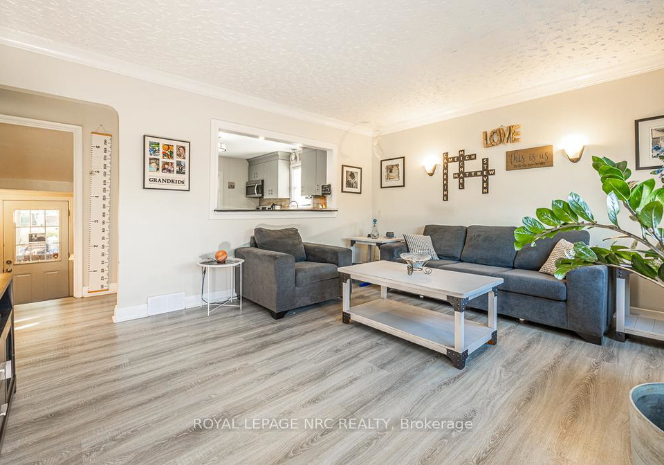 14-oakwood-avenue-st-catharines-ontario-x13242470