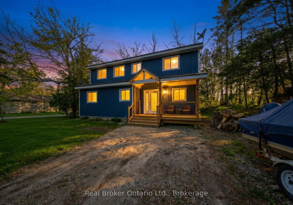 135-camp-lane-tweed-ontario-x13242550