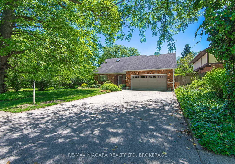 6254-gore-street-niagara-falls-ontario-x13242694