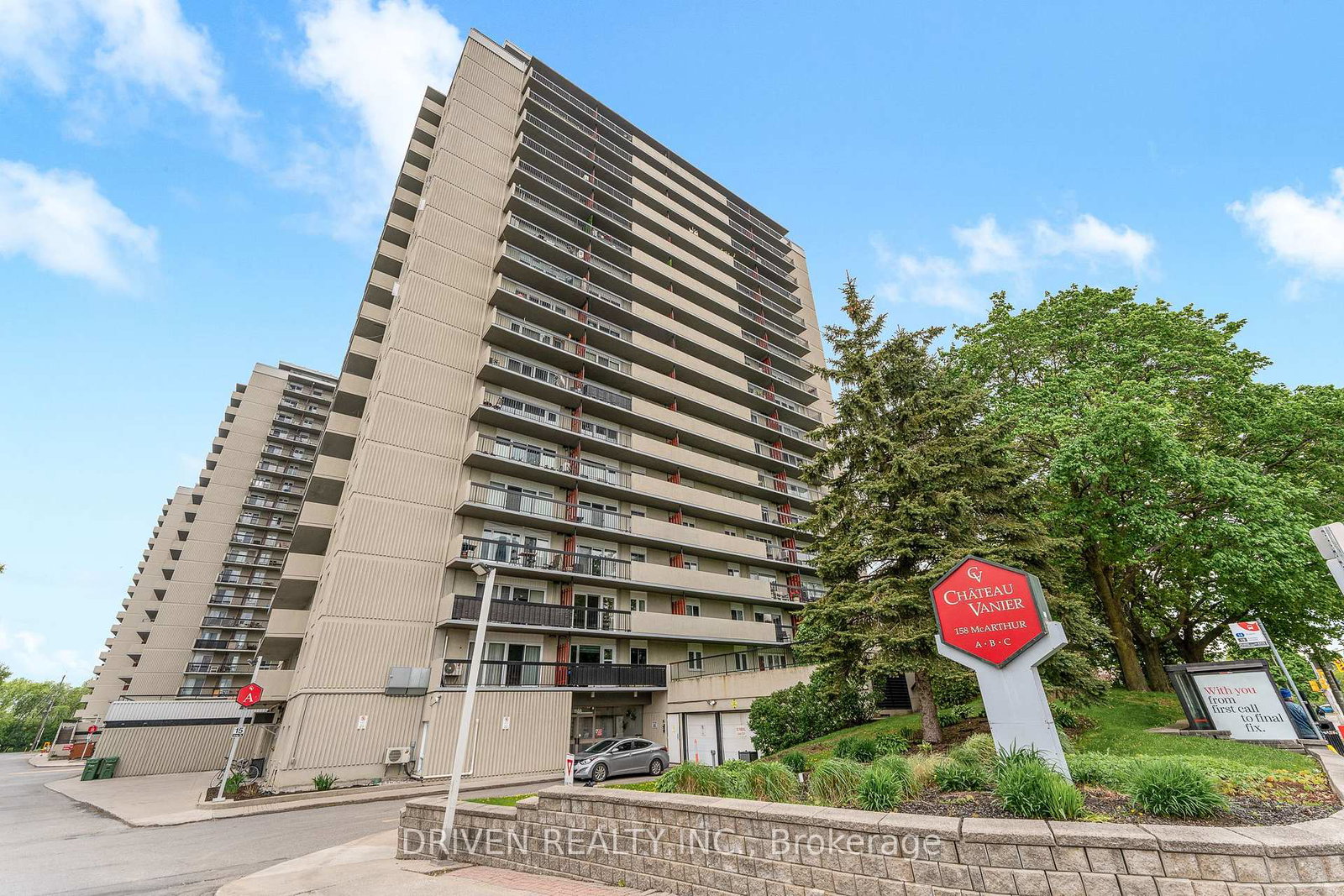 158-a-mcarthur-avenue-ottawa-ontario-x13242782