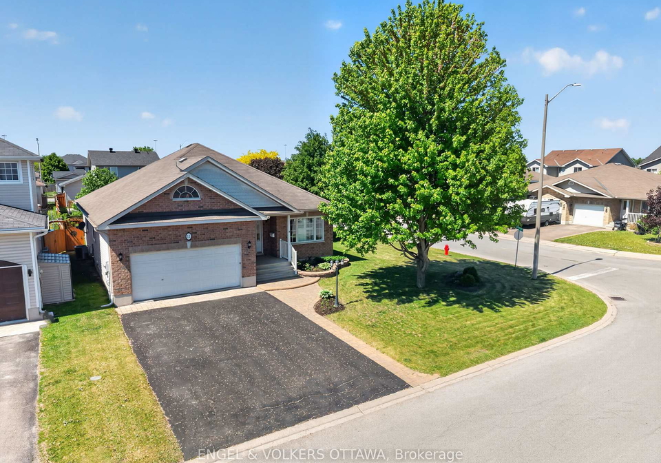 11-frieday-street-arnprior-ontario-x13242800